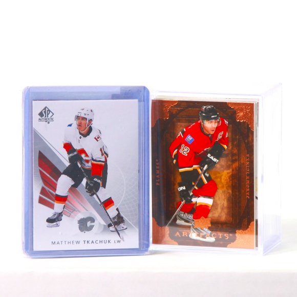 Calgary Flames Hockey Cards 50+ Hockey Cards/5 Specialty Cards Years 2000 & Up! - Picture 1 of 2